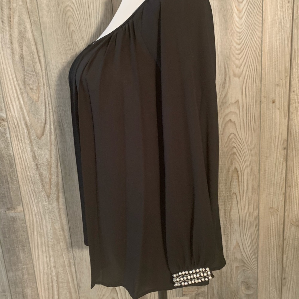 NWT/ Black long sleeve Women’s elegant blouse